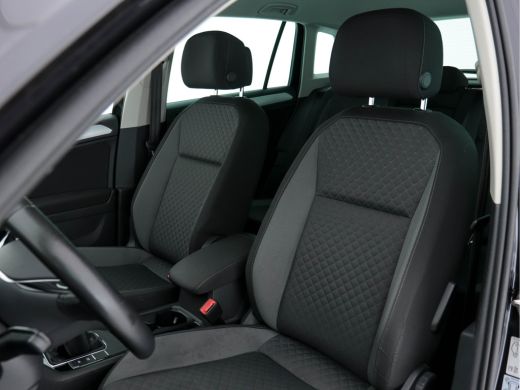 Volkswagen Tiguan 1.5 TSI Comfortline-Business (INCL-BTW) *NAVI-FULLMAP | MICROFIBRE | DAB | ECC | PDC | CRUISE | P... ActivLease financial lease