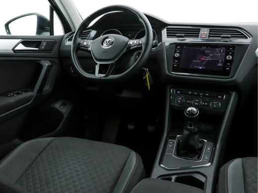 Volkswagen Tiguan 1.5 TSI Comfortline-Business (INCL-BTW) *NAVI-FULLMAP | MICROFIBRE | DAB | ECC | PDC | CRUISE | P... ActivLease financial lease