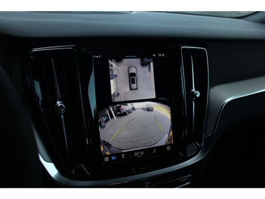 Volvo  V60 2.0 T6 Plug-in hybrid AWD Plus Dark | Harman Kardon | Sportstoelen | 360° Camera | Trekhaak | Ele... ActivLease financial lease