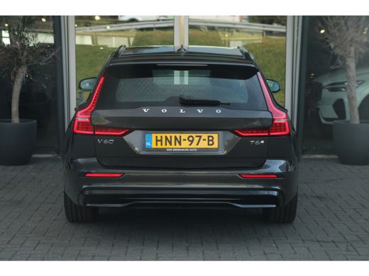 Volvo  V60 2.0 T6 Plug-in hybrid AWD Plus Dark | Harman Kardon | Sportstoelen | 360° Camera | Trekhaak | Ele... ActivLease financial lease