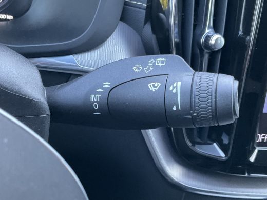 Volvo  XC60 2.0 Recharge T6 AWD R-Design HUD HK Pano.dak BLIS Vol opties Inscription PHEV Plug-in ActivLease financial lease