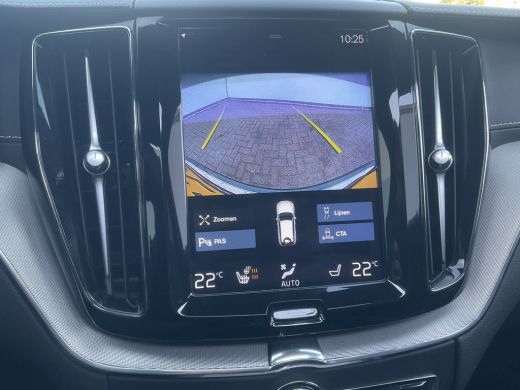 Volvo  XC60 2.0 Recharge T6 AWD R-Design HUD HK Pano.dak BLIS Vol opties Inscription PHEV Plug-in ActivLease financial lease