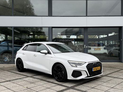 Audi A3 Sportback Aut. 30 TFSI S-Line | Navi | Virtual Cockpit | LED | ActivLease financial lease