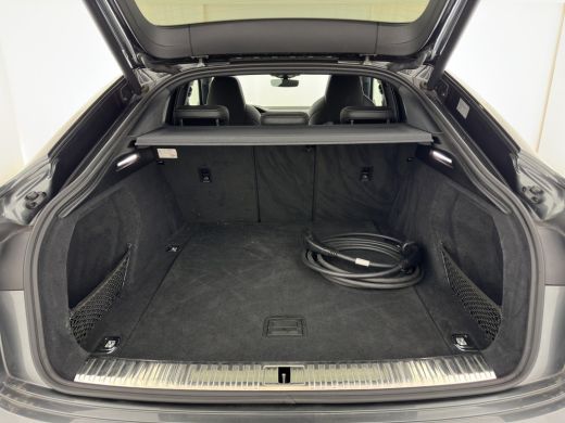 Audi e-tron 55 Quattro S-Line 95 kWh [ 3-Fase ] {SOH-92%} (INCL-BTW) *PANO | VIRTUAL-MIRRORS | AUDI-DESIGN-LE... ActivLease financial lease