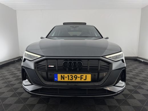 Audi e-tron 55 Quattro S-Line 95 kWh [ 3-Fase ] {SOH-92%} (INCL-BTW) *PANO | VIRTUAL-MIRRORS | AUDI-DESIGN-LE... ActivLease financial lease