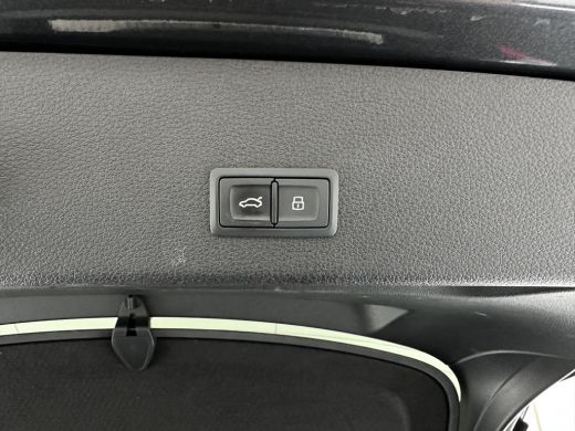 Audi e-tron 55 Quattro S-Line 95 kWh [ 3-Fase ] {SOH-92%} (INCL-BTW) *PANO | VIRTUAL-MIRRORS | AUDI-DESIGN-LE... ActivLease financial lease