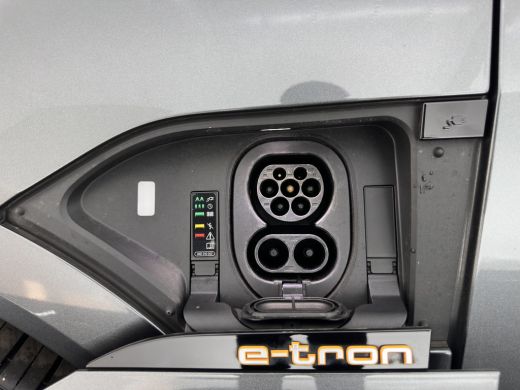 Audi e-tron 55 Quattro S-Line 95 kWh [ 3-Fase ] {SOH-92%} (INCL-BTW) *PANO | VIRTUAL-MIRRORS | AUDI-DESIGN-LE... ActivLease financial lease