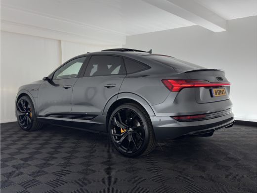 Audi e-tron 55 Quattro S-Line 95 kWh [ 3-Fase ] {SOH-92%} (INCL-BTW) *PANO | VIRTUAL-MIRRORS | AUDI-DESIGN-LE... ActivLease financial lease