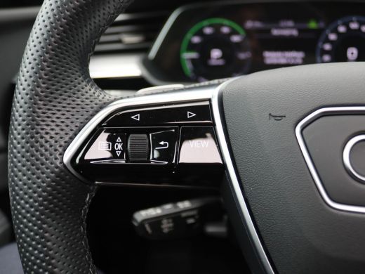 Audi e-tron 55 quattro S edition 95 kWh 408PK Aut. SOH 92,25%, Pano-Schuifdak, Memorystoel, Luchtvering, Alar... ActivLease financial lease
