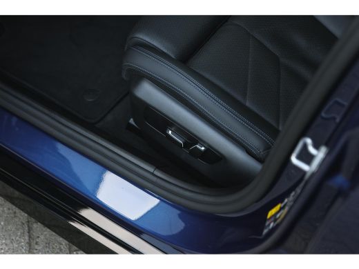 BMW 5 Serie 530e M Sport Automaat / Achteruitrijcamera / Stoelventilatie / Adaptieve LED / M Sportonderstel /... ActivLease financial lease