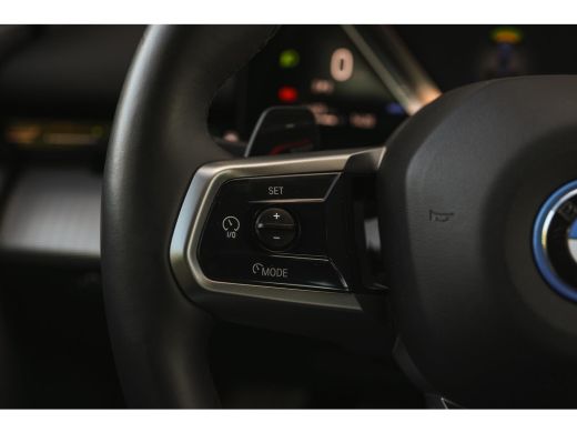 BMW 5 Serie 530e M Sport Automaat / Achteruitrijcamera / Stoelventilatie / Adaptieve LED / M Sportonderstel /... ActivLease financial lease