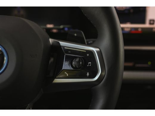 BMW 5 Serie 530e M Sport Automaat / Achteruitrijcamera / Stoelventilatie / Adaptieve LED / M Sportonderstel /... ActivLease financial lease