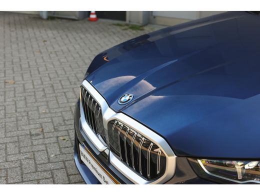 BMW 5 Serie 530e M Sport Automaat / Achteruitrijcamera / Stoelventilatie / Adaptieve LED / M Sportonderstel /... ActivLease financial lease