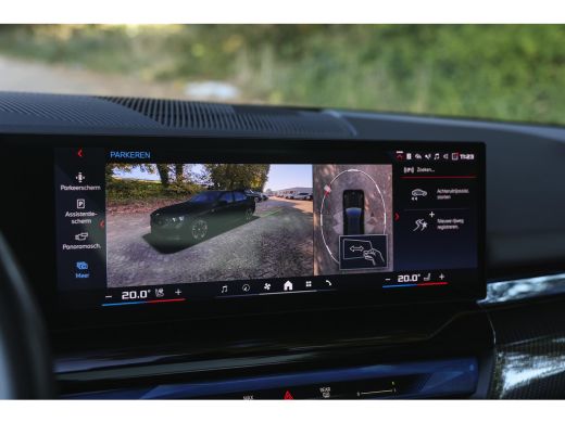 BMW i5 M60 xDrive M Sport / Panoramadak / Trekhaak / Stoelventilatie / Bowers & Wilkins /  Adaptief M On... ActivLease financial lease