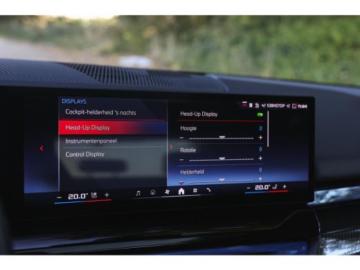 BMW i5 M60 xDrive M Sport / Panoramadak / Trekhaak / Stoelventilatie / Bowers & Wilkins /  Adaptief M On... ActivLease financial lease