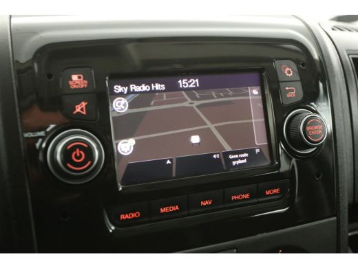 Citroën Jumper 33 2.2 BlueHDi L3H2 | 140PK | DC | Airco | Cruise | Camera | Navi | Parkeersens. | Imperiaal | Tr... ActivLease financial lease