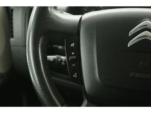Citroën Jumper 33 2.2 BlueHDi L3H2 | 140PK | DC | Airco | Cruise | Camera | Navi | Parkeersens. | Imperiaal | Tr... ActivLease financial lease