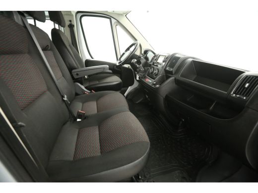 Citroën Jumper 33 2.2 BlueHDi L3H2 | 140PK | DC | Airco | Cruise | Camera | Navi | Parkeersens. | Imperiaal | Tr... ActivLease financial lease