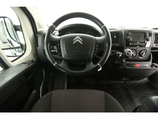 Citroën Jumper 33 2.2 BlueHDi L3H2 | 140PK | DC | Airco | Cruise | Camera | Navi | Parkeersens. | Imperiaal | Tr... ActivLease financial lease