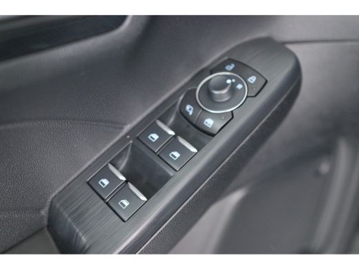 Ford Kuga 2.5 PHEV ST-Line | Stoel-/Stuurverwarming | Voorruitverwarming | Achterbank verwarmd | Camera | K... ActivLease financial lease