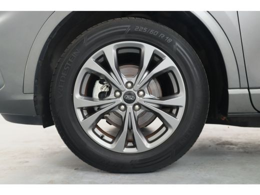 Ford Kuga 2.5 PHEV ST-Line | Stoel-/Stuurverwarming | Voorruitverwarming | Achterbank verwarmd | Camera | K... ActivLease financial lease