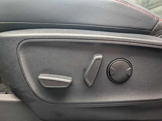 Ford Kuga 2.5 PHEV ST-Line X 225pk | Adaptive Cruise | B&O |  Elek. Achterklep | Parkeerassistent | Dodehoe... ActivLease financial lease