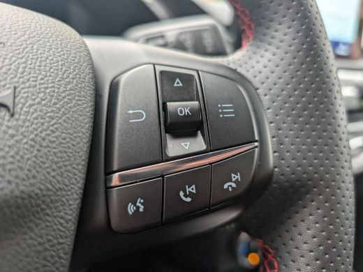 Ford Kuga 2.5 PHEV ST-Line X 225pk | Adaptive Cruise | B&O |  Elek. Achterklep | Parkeerassistent | Dodehoe... ActivLease financial lease