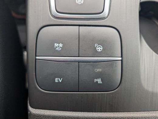 Ford Kuga 2.5 PHEV ST-Line X 225pk | Adaptive Cruise | B&O |  Elek. Achterklep | Parkeerassistent | Dodehoe... ActivLease financial lease