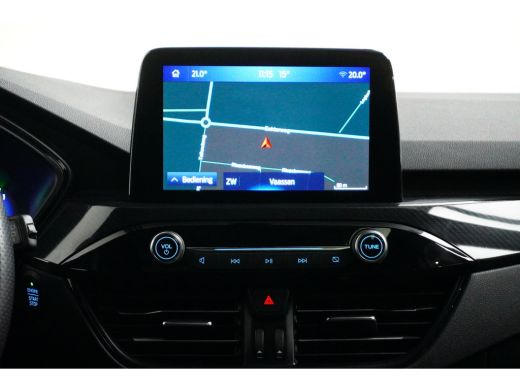 Ford Kuga 2.5 PHEV ST-Line X Pano-dak | Trekhaak wegklapbaar | B&O audio | Head-Up Display | Standkachel | ... ActivLease financial lease