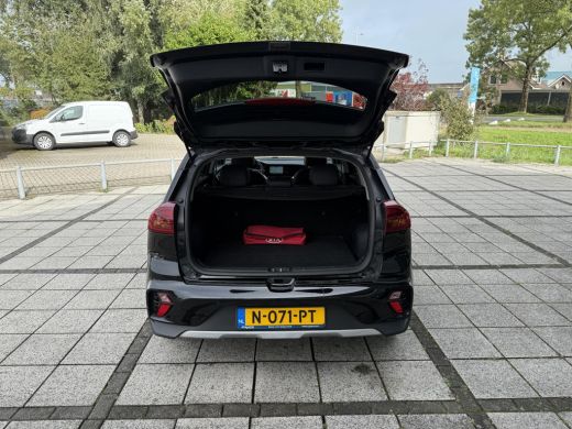 Kia Niro 1.6 GDi Hybrid DynamicPlusLine | Leder | Xenon | Stuur Verw. | ActivLease financial lease