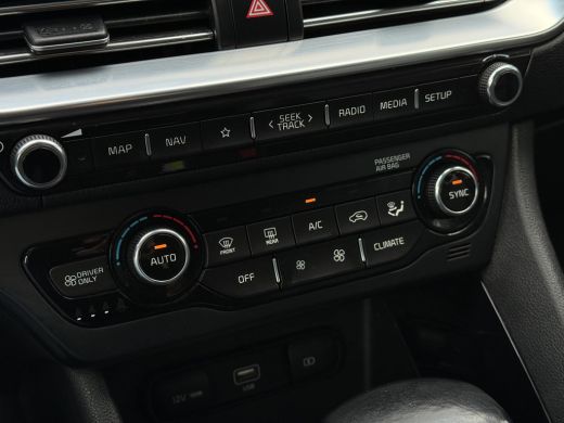 Kia Niro 1.6 GDi Hybrid DynamicPlusLine | Leder | Xenon | Stuur Verw. | ActivLease financial lease