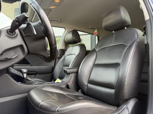 Kia Niro 1.6 GDi Hybrid DynamicPlusLine | Leder | Xenon | Stuur Verw. | ActivLease financial lease