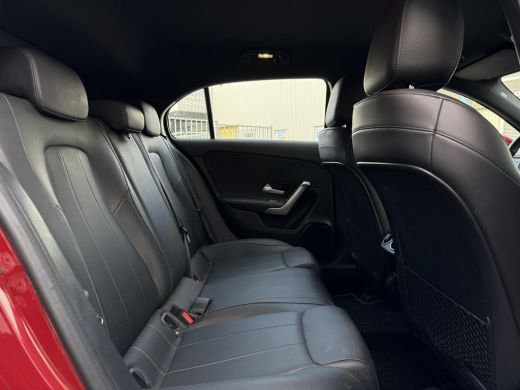 Mercedes-Benz A-Klasse 250e Aut. Business Sol. Luxury | Navi | Camera | Leder | Sfeer Verlichting | ActivLease financial lease