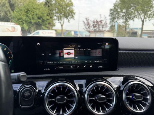 Mercedes-Benz A-Klasse 250e Aut. Business Sol. Luxury | Navi | Camera | Leder | Sfeer Verlichting | ActivLease financial lease