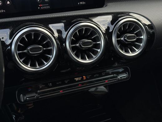 Mercedes-Benz A-Klasse 250e Aut. Business Sol. Luxury | Navi | Camera | Leder | Sfeer Verlichting | ActivLease financial lease