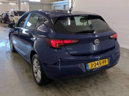 Opel Astra 1.2 Edition NL-AUTO | NAVI ActivLease financial lease