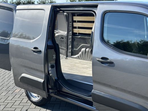Opel Combo 1.5D 102 PK / L1H1 / 49.465 KM !! / 1e EIG. / 6 BAK / AIRCO / CRUISE / BLUETOOTH / PDC ActivLease financial lease