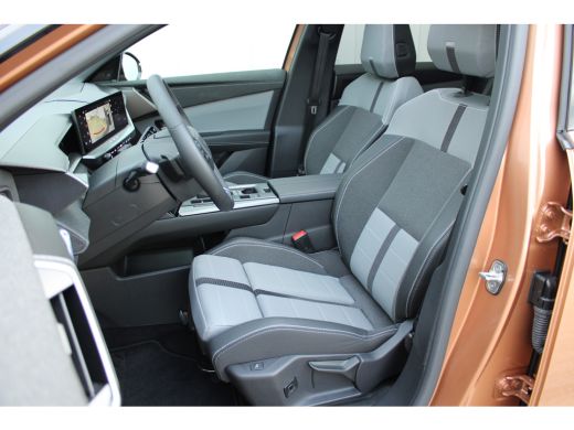 Opel Grandland GS 73 kWh / Navigatie / 360 Camera / Panorama / HiFi Geluidsinstallatie / Stuur -en Stoelverwarmd... ActivLease financial lease