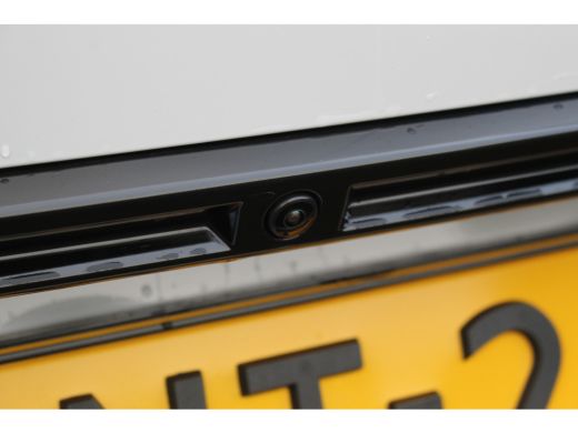 Peugeot 2008 1.2 Hybrid 136 GT | Adap. Cruise C. | Camera | Keyless | Full LED | 17" LMV | Navi | Privacy Glas... ActivLease financial lease