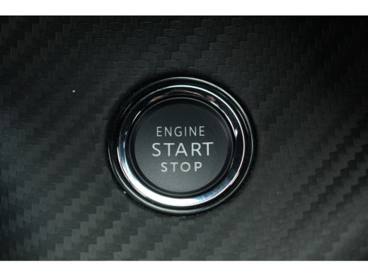 Peugeot 2008 1.2 Hybrid 136 GT | Adap. Cruise C. | Camera | Keyless | Full LED | 17" LMV | Navi | Privacy Glas... ActivLease financial lease