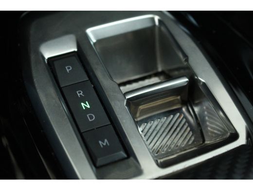 Peugeot 2008 1.2 Hybrid 136 GT | Adap. Cruise C. | Camera | Keyless | Full LED |17" LMV | Navi | Privacy Glass... ActivLease financial lease