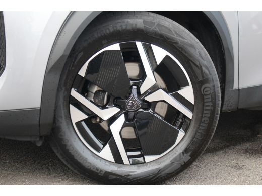 Peugeot 2008 1.2 Hybrid 136 GT | Adap. Cruise C. | Camera | Keyless | Full LED |17" LMV | Navi | Privacy Glass... ActivLease financial lease