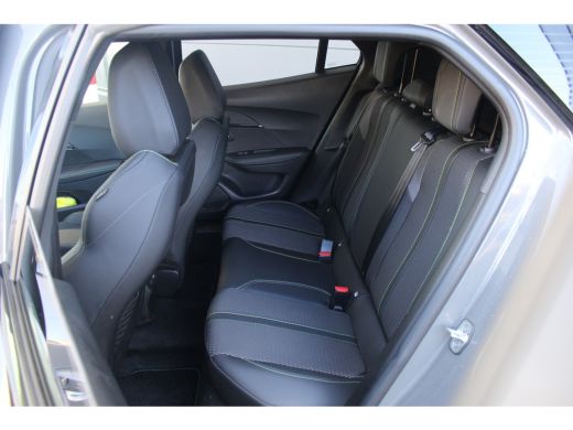 Peugeot 2008 1.2 Hybrid 136 GT | Adap. Cruise C. | Dode hoek det. | Camera | Keyless | Full LED | 17" LMV | Na... ActivLease financial lease
