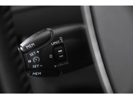 Peugeot 208 Active *1ste Eigenaar*Airco*Carplay* ActivLease financial lease