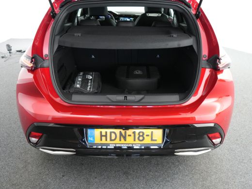 Peugeot 308 1.6 Plug-in Hybrid 180 GT Panoramadak / 360 camera | Achterbank in 3 delen neerklapbaar met skilu... ActivLease financial lease