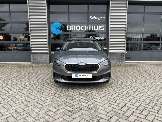 Skoda Fabia 1.0 TSI 95 pk Ambition | Apple carplay | Parkeersensoor achter | Cruise control | ActivLease financial lease