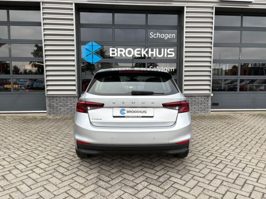 Skoda Fabia 1.0 TSI 95 pk Ambition | Apple carplay | Parkeersensoor achter | Cruise control | ActivLease financial lease