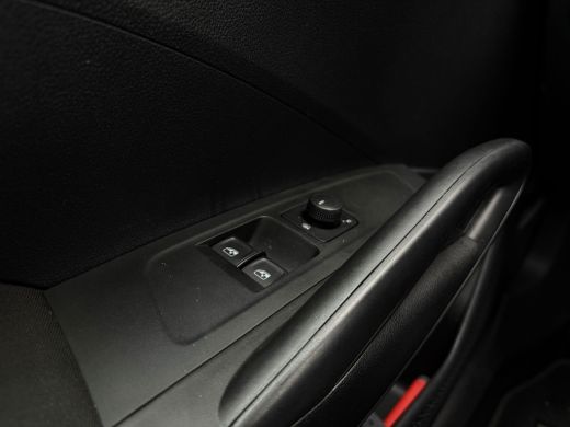 Skoda Fabia 1.0 TSI 95 pk Ambition | Apple carplay | Parkeersensoor achter | Cruise control | ActivLease financial lease