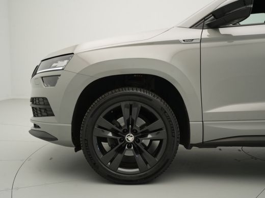 Skoda Karoq 1.5 TSI ACT 150pk Sportline Business Navigatie Digital Cockpit Camera Keyless Carplay 10 ActivLease financial lease