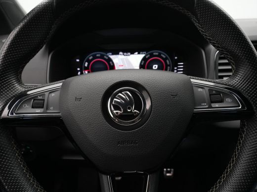 Skoda Karoq 1.5 TSI ACT 150pk Sportline Business Navigatie Digital Cockpit Camera Keyless Carplay 10 ActivLease financial lease